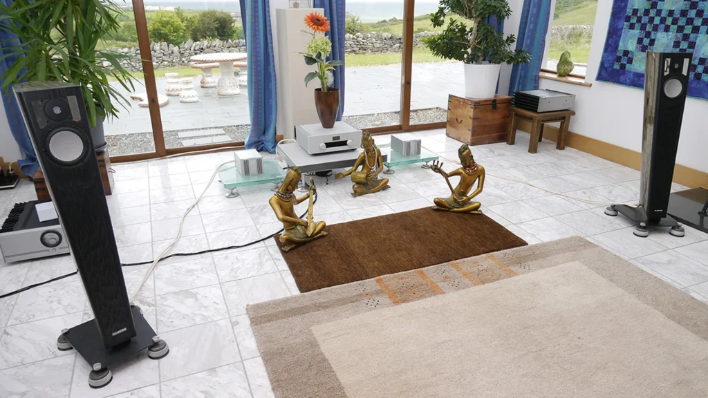 6moons – Goldmund Telos 590 NextGen 13