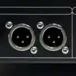 Paire de connecteurs XLR (3 pins ici) pour la liaison musicale analogique entre appareils